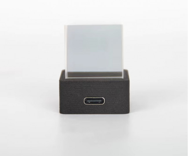 Прозрачный хрустальный смарт-куб GeekMagic GIFTV Crystal Holographic Desktop